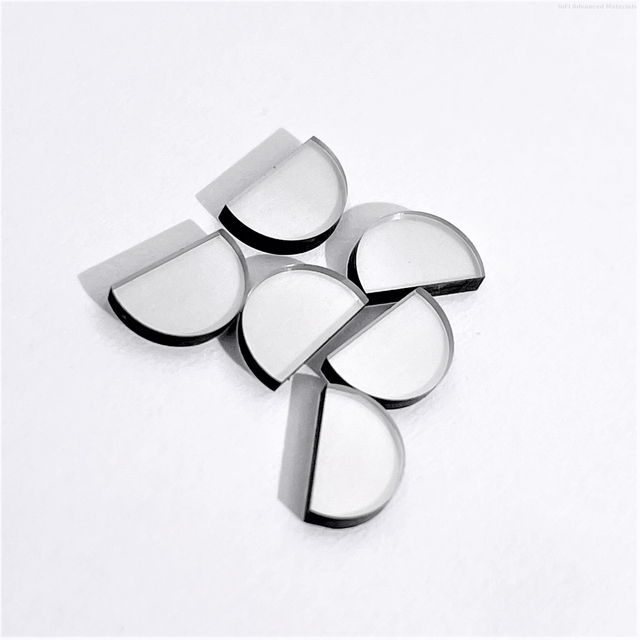 Semicircular mechanical grade single crystal CVD diamonds