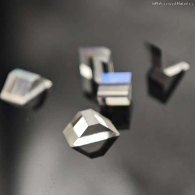 Wedged Diamond Window | CVD Diamond Optical Prism