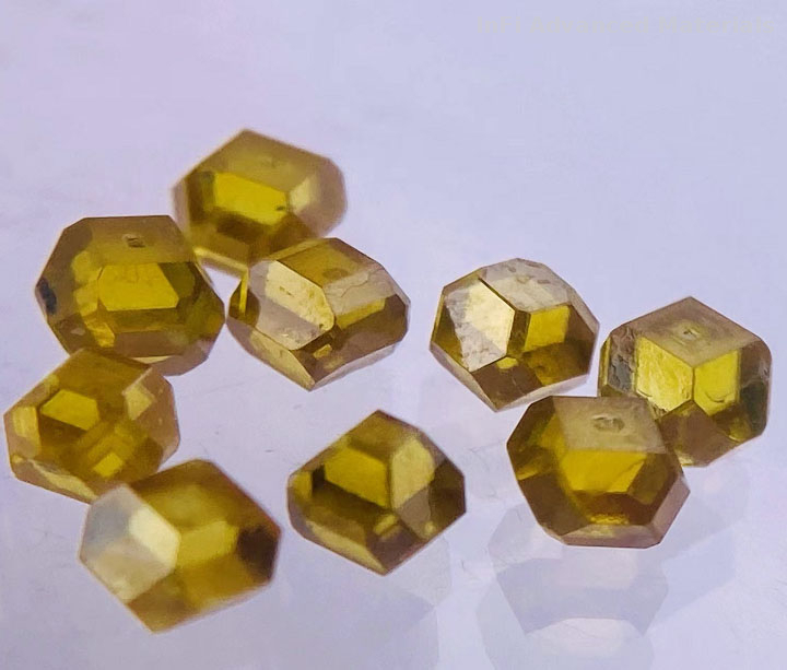 Good quality yellow rough diamond 