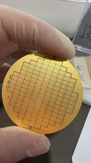 Copper Coated Polycrystalline CVD Diamond Disc for High-Wattage COB LED Modules in Cinema and Stage Lighting